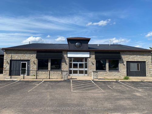 207 - A Nelson St, Pembroke, ON, K8A3N1 | Card Image