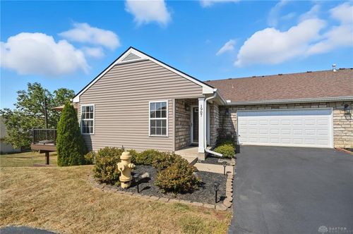 1907 Falling Leaf Ln, Miamisburg, OH, 45342-7633 | Card Image