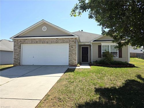3963 Heather View Lane, Winston Salem, NC, 27127 | Card Image