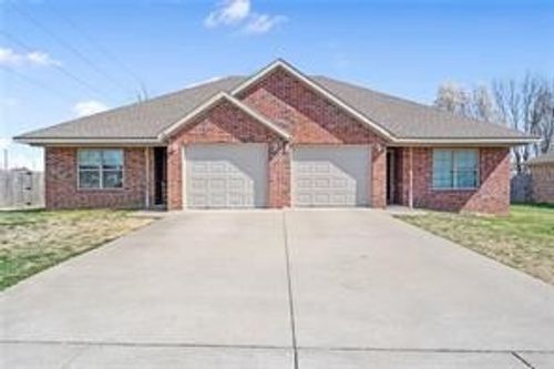 103 Foxglove Street, Centerton, AR, 72719 | Card Image