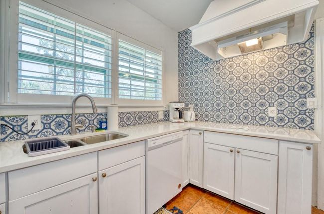 2002 Central Ave, House other with 2 bedrooms, 1 bathrooms and null parking in Sarasota FL | Image 21