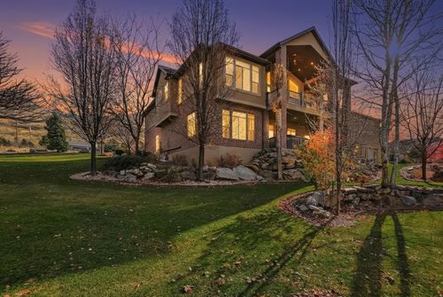 1542 Valley View Dr, Perry, UT, 84302-4256 | Card Image