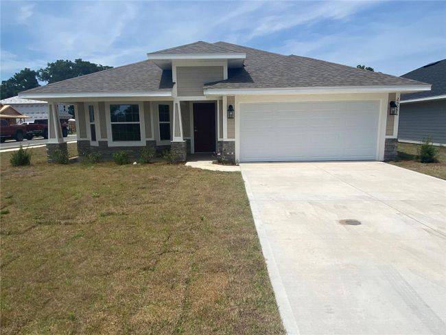 25086 Sw 24 Th Place, House other with 3 bedrooms, 2 bathrooms and null parking in Newberry FL | Image 1