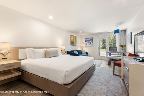 1109-38750 Highway 82, Aspen, CO, 81611-2506 | Card Image