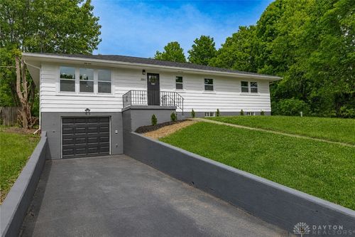 3881 Robinson Vail Road, Franklin Twp, OH, 45005 | Card Image