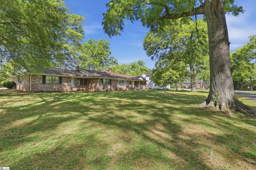 106 Ansel Dr, Clinton, SC, 29325-2808 | Card Image