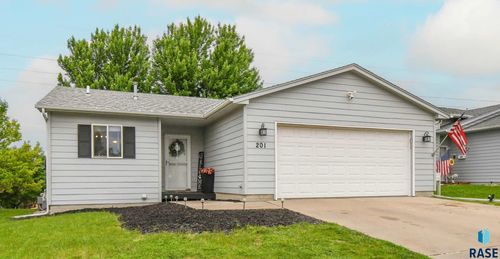 201 S Foss Ave Avenue, Sioux Falls, SD, 57110 | Card Image