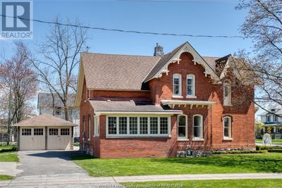 90 Main St E, House other with 5 bedrooms, 3 bathrooms and null parking in Kingsville ON | Image 2