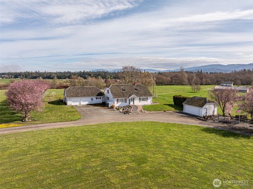 4596 Woodcock Rd, Sequim, WA, 98382-8523 | Card Image