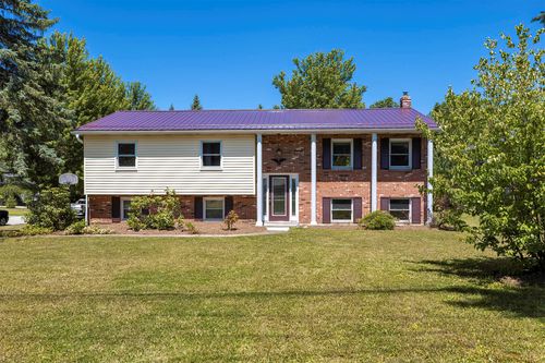 1132 S Hill Rd, Erie, PA, 16509-4867 | Card Image