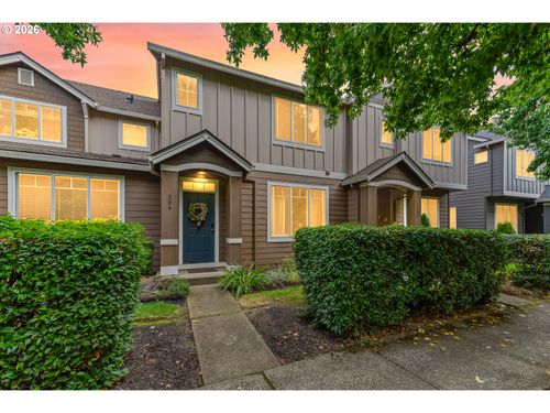 304 Ne Newhouse Rd, Vancouver, WA, 98663-3833 | Card Image