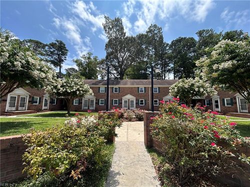 13-1245 Laskin Rd, Virginia Beach, VA, 23451-5262 | Card Image