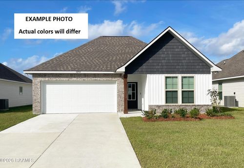 201 Park Haven Dr, Lafayette, LA, 70507-4529 | Card Image