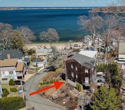 8 Bayview Dr, Huntington, NY, 11743-1505 | Card Image