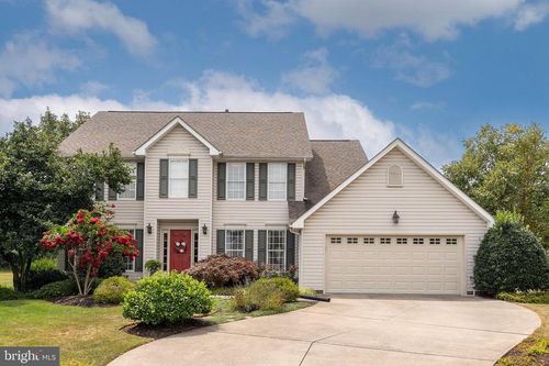 104 Skylark Ct, STEPHENS CITY, VA, 22655-3728 | Card Image