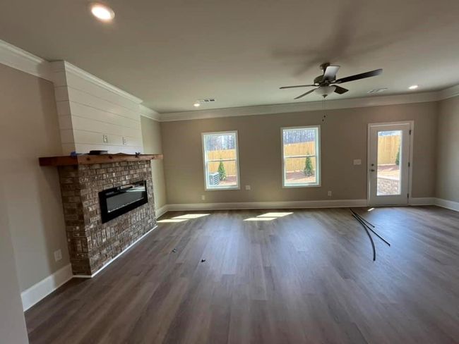 11 Creekside Commons Dr, Townhouse with 3 bedrooms, 3 bathrooms and null parking in Hoschton GA | Image 10