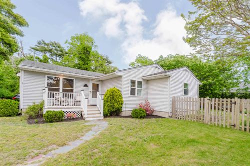 5 Douglass Rd, Cape May Court House, NJ, 08210-2213 | Card Image