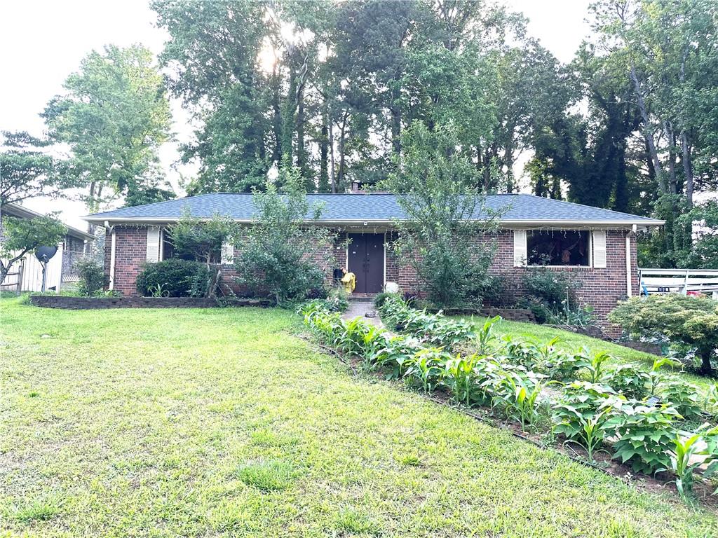 Dickens Rd, Lilburn, GA 30047