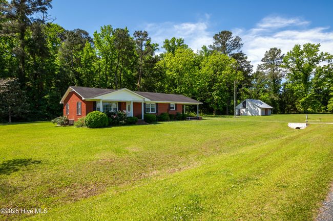 4173 Middle Rd, House other with 3 bedrooms, 2 bathrooms and null parking in Trenton NC | Image 21