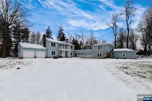 376 Stanhope Rd, Sparta, NJ, 07871-2818 | Card Image