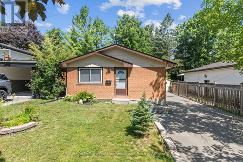 1612 Cherryhill Rd, Peterborough, ON, K9K1A8 | Card Image