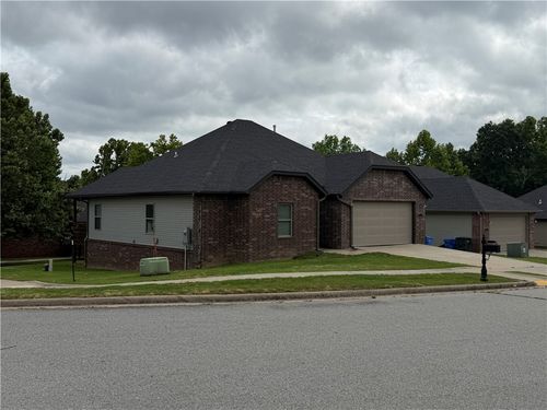 2055 E Peppervine Drive, Fayetteville, AR, 72701 | Card Image