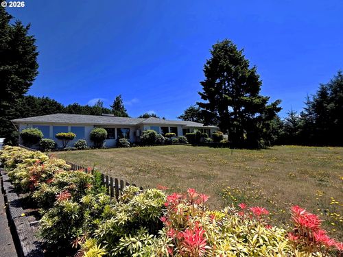 92094 Cape Arago Hwy, Coos Bay, OR, 97420-8742 | Card Image
