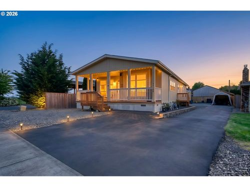 a-34148 Se Elm St, Scappoose, OR, 97056-3818 | Card Image