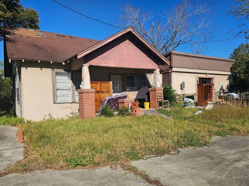 6703 Bayway Dr, Baytown, TX, 77520-1530 | Card Image