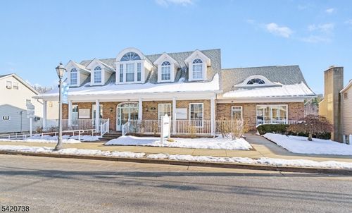 apt-3-13 Main St, Sparta, NJ, 07871-1915 | Card Image