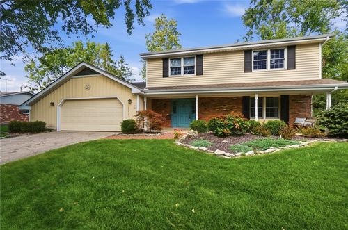 2933 Meadow Park Dr, Dayton, OH, 45440-1420 | Card Image
