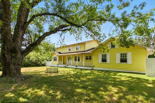 1840 Lockmiller Rd, Estill Springs, TN, 37330-3657 | Card Image