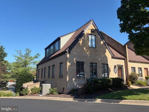 26a-8937 Shady Grove Ct, Gaithersburg, MD, 20877-1308 | Card Image