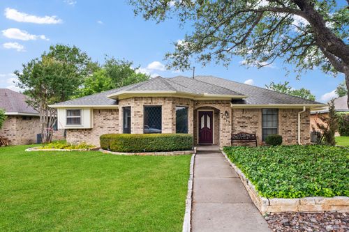 2515 Old Mill Rd, Dallas, TX, 75287-5844 | Card Image