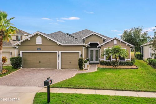 105 Birkdale Dr, Daytona Beach, FL, 32124-2052 | Card Image