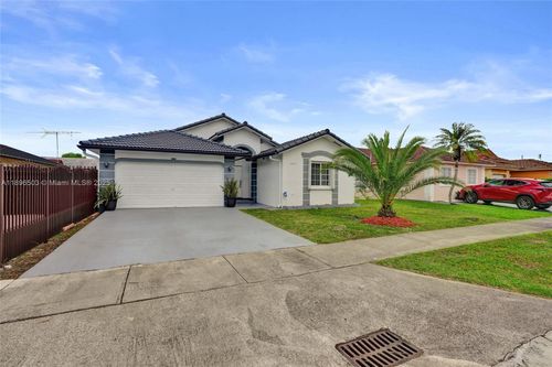 18273 Sw 143rd Pl, Miami, FL, 33177-7645 | Card Image