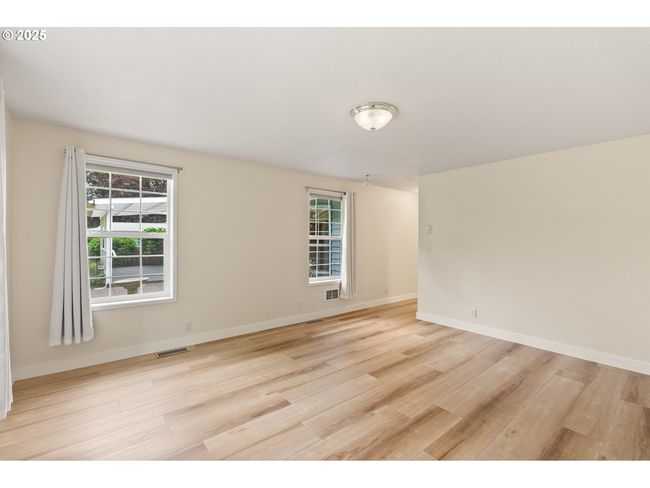 Bedroom, Primary | Image 28