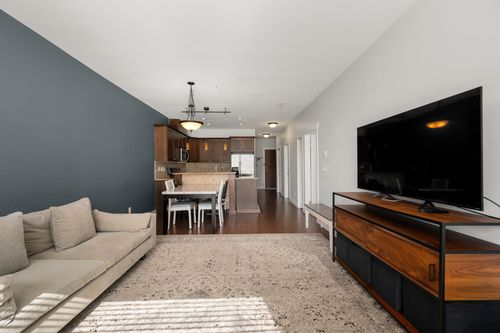 303-14333 104 Ave, Surrey, BC, V3T0E1 | Card Image