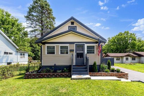 226 Collingwood Ave, Whitehall, OH, 43213-1703 | Card Image