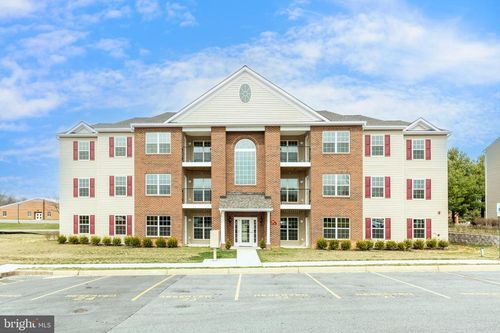 unit-2b-820 Wembley Dr, HAMPSTEAD, MD, 21074-2666 | Card Image