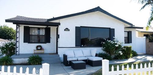 a-274 N Dominguez Pl, Azusa, CA, 91702-3715 | Card Image