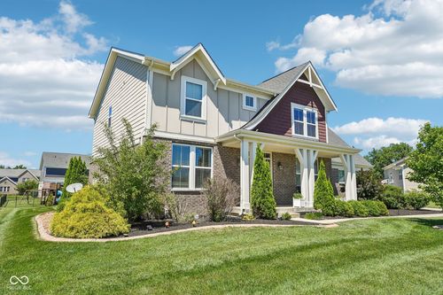 658 Keswick Dr, Brownsburg, IN, 46112-7802 | Card Image
