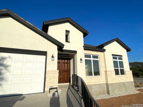 101 Daniel Jackson, Blanco, TX, 78606-5986 | Card Image