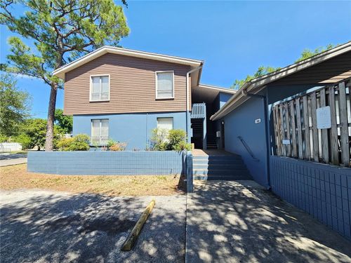 apt-3-7602 W Powhatan Ave, Tampa, FL, 33615-4147 | Card Image