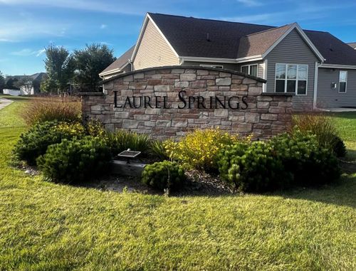 Lt140 Laurel Springs Circle, JACKSON, WI, 53037 | Card Image