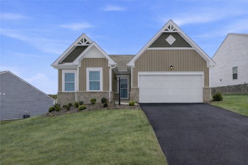 141 Deana Dr, Mc Kees Rocks, PA, 15136-4200 | Card Image