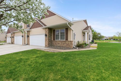 11116 Goodhue St Ne, Blaine, MN, 55449-4441 | Card Image