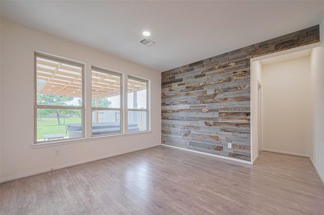 3215 Laurel Bend Ln, House other with 4 bedrooms, 3 bathrooms and 2 parking in Pearland TX | Image 11