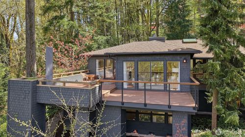 14317 Se 49th St, Bellevue, WA, 98006-3146 | Card Image