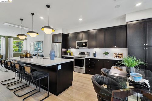 8-27258 Lumina Ct, Hayward, CA, 94544-4161 | Card Image